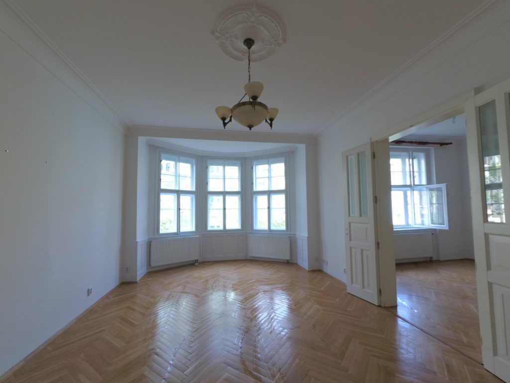 Galerie — lakýrnické práce — fotografie realizace 1