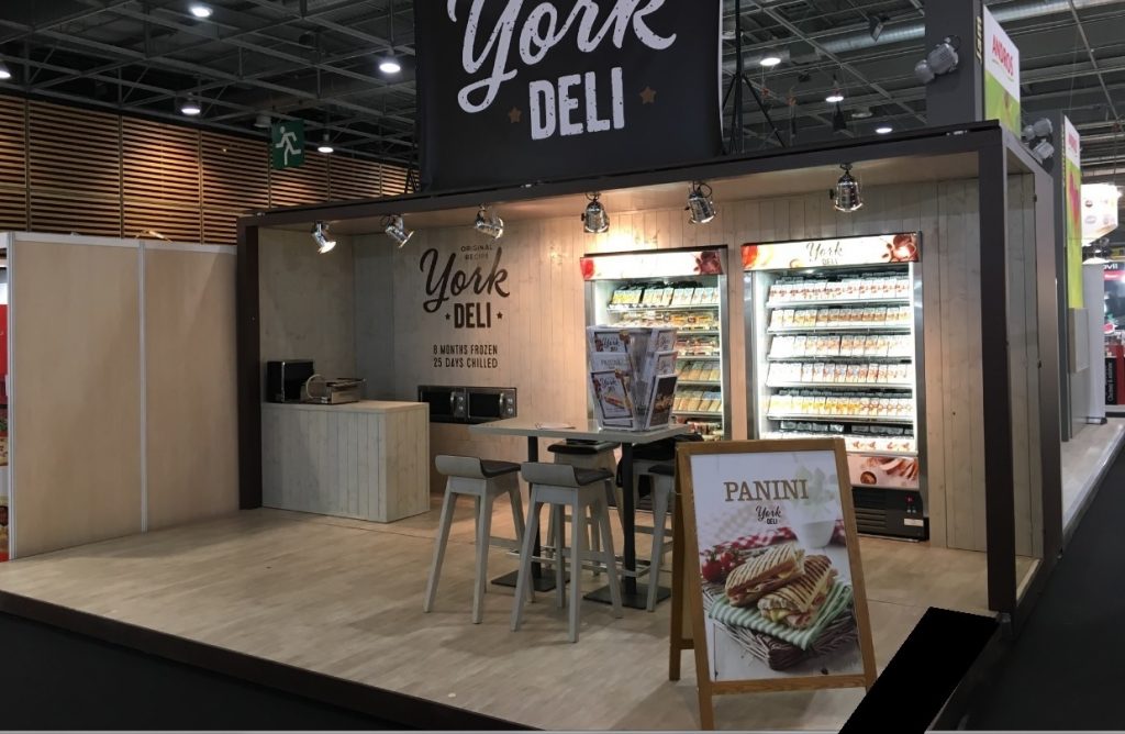 Galerie — lakýrnické práce — fotografie realizace 2
